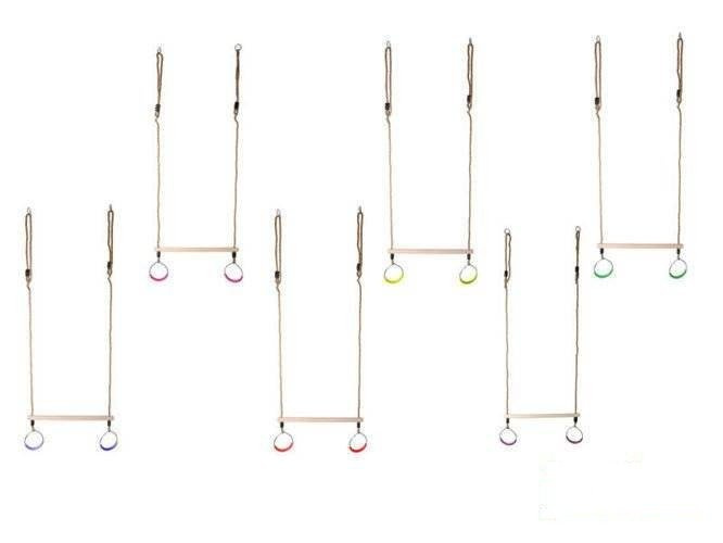 Wooden Trapeze bar with metal round rings