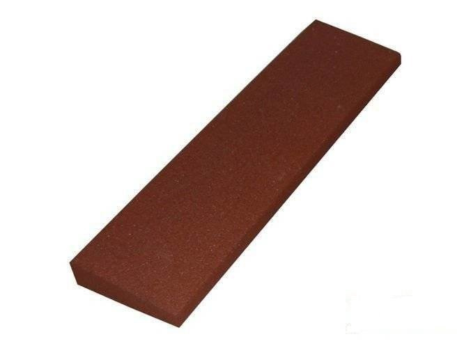 Rubber corner 60 x 16 x 4,5-0,5 cm red