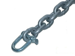 Flexible wraparound swing seat with chainset