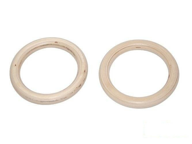 Wooden gymnastic rings (without ropes)