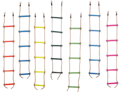 Rope ladder with 5 plastic rungs